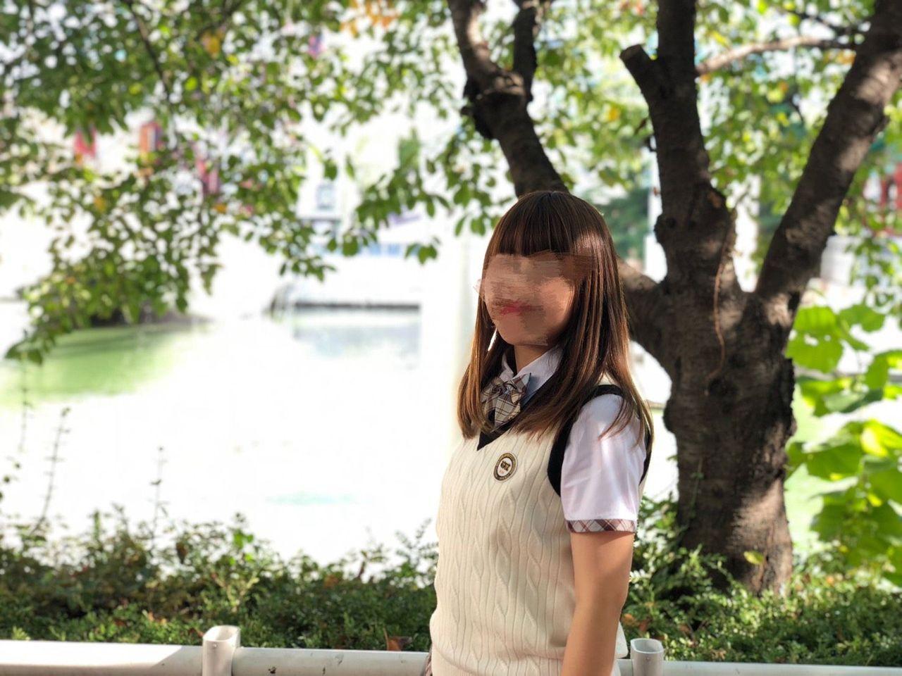 서울 교복 체험을 위한 이화교복 체험 매장에서 촬영한 모습